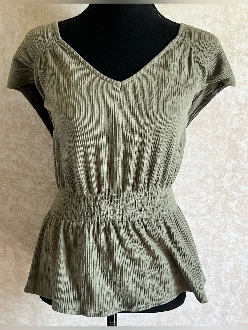 Old Navy Olive Green V-Neck Smocked Peplum Top